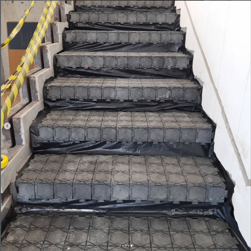 Proteção de degraus de escada com placas Protege Piso em Boa Vista